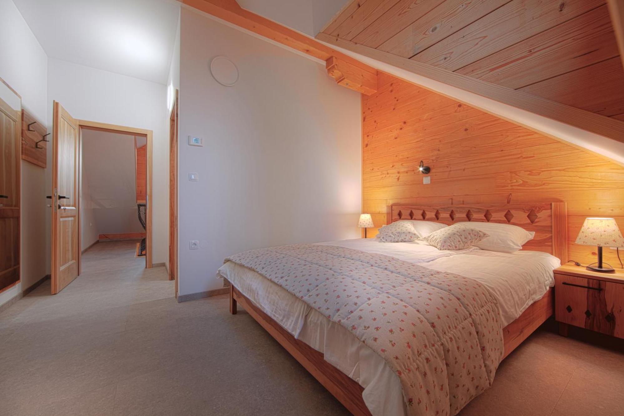 Bed and Breakfast Wine & Tourism Bracko à Spodnji Jakobski Dol Chambre photo